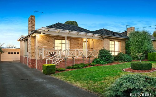 24 Toogoods Rise, Box Hill North VIC