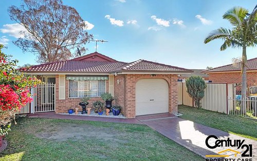 27 Guernsey Ave, Minto NSW