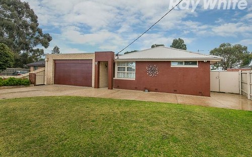 94 Mountain Gate Dr, Ferntree Gully VIC 3156