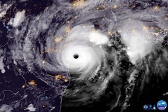 GOES-16 Geocolor Imagery of Hurricane Harvey Just Prior to Making Landfall