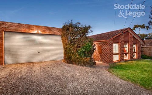 77 Cambden Park Pde, Ferntree Gully VIC 3156