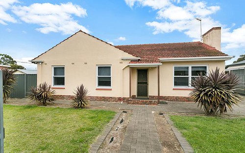 1 Reading Street, Clearview SA