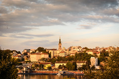 Anglų lietuvių žodynas. Žodis Belgrade reiškia n Belgradas (Jugoslavijos sostinė) lietuviškai.