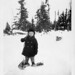 Junior on snowshoes, Val-d'Or, Quebec / Enfant sur des raquettes, Val-d'Or (Québec)