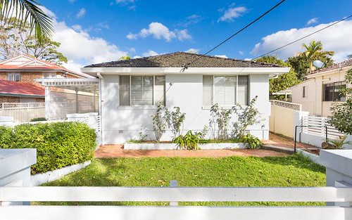 32 Cook St, Caringbah South NSW 2229