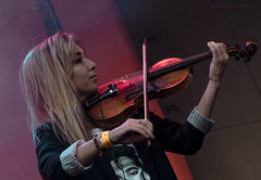 girl-violinist