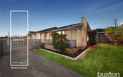15 Barkers St, Oakleigh South VIC 3167