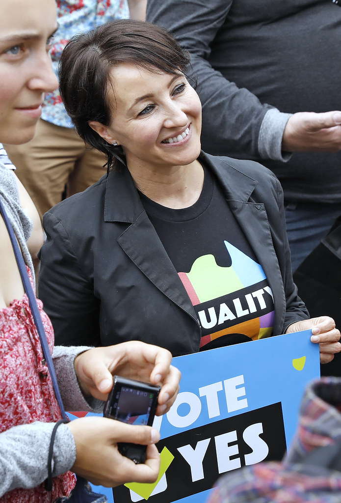 ann-marie calilhanna- post your yes street party @ taylor square_161