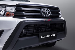 TOYOTA HILUX LIMITED - TROMPA