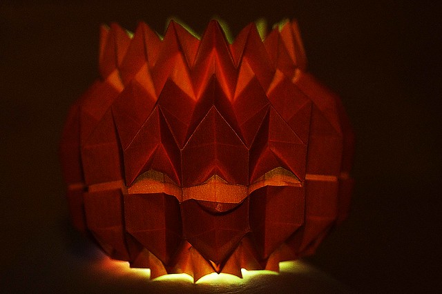 origami paper paperfolding jackolantern halloween tomohirotachi marjansmeijsters pumpkin 3d videotutorial jonakashima vividorange smileonsaturday papiroflexia paperart origamijackolantern