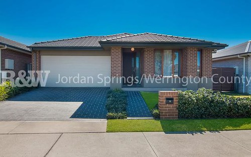 11 Crimson Street, Jordan Springs NSW