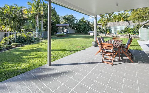 5 Hedlow Ct, Carindale QLD 4152