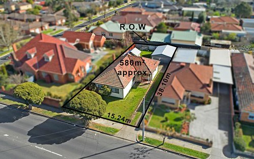 13 Cumberland Road, Pascoe Vale South VIC