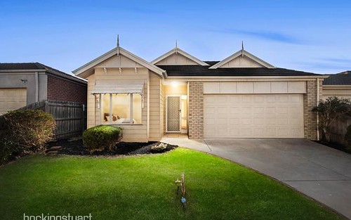 13 Emily Cr, Point Cook VIC 3030