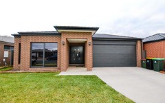 55 Greenfield Drive, Epsom VIC