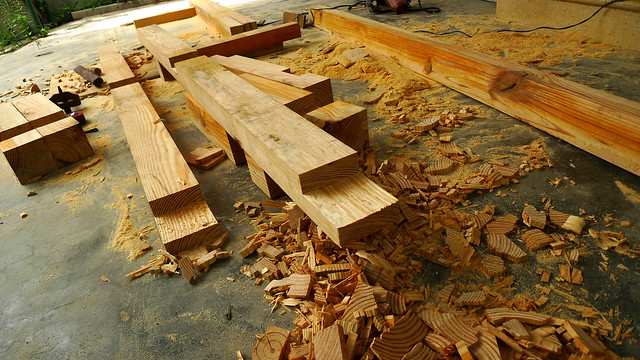 what wood for workbench top