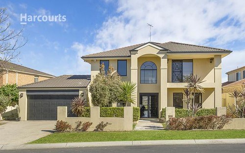 10 Denfield Circuit, St Helens Park NSW