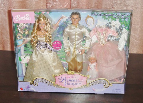 Details about   Never Opened Princess Anneliese and Julian Wedding Giftset.  Brand new condition 