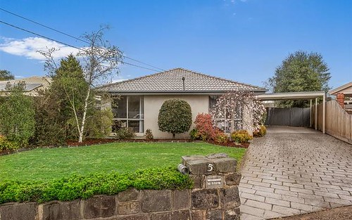 5 Fetlock Place, Epping VIC 3076