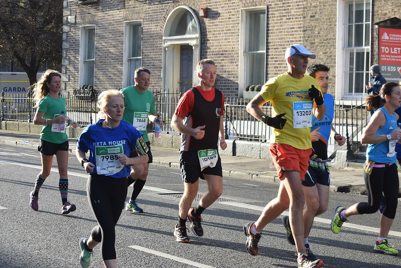 Dublin City Marathon 2017<br/>© <a href="https://flickr.com/people/25874444@N00" target="_blank" rel="nofollow">25874444@N00</a> (<a href="https://flickr.com/photo.gne?id=26238980139" target="_blank" rel="nofollow">Flickr</a>)