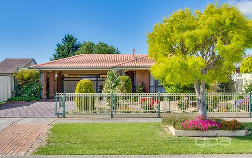 5 Townville Cr, Hoppers Crossing VIC 3029