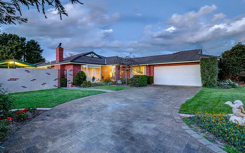 37 Armstrong Drive, Rowville VIC 3178