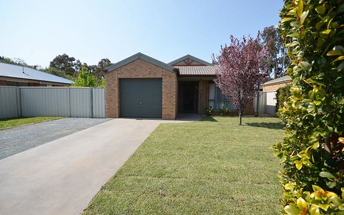 2 Pelican Place, Moama NSW