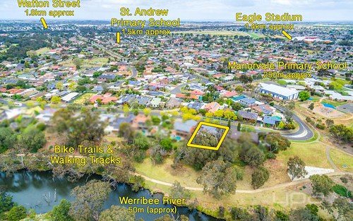 58 Manorvale Pde, Werribee VIC 3030
