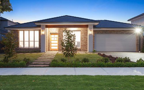 21 Lincoln Drive, Keilor East VIC