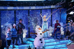 Queen Elsa Joins the "Freezing the Night Away" Party • <a style="font-size:0.8em;" href="http://www.flickr.com/photos/28558260@N04/26933435009/" target="_blank">View on Flickr</a>