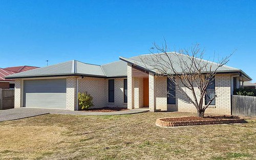 5 Turnberry Wy, Dalby QLD 4405