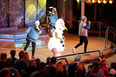 Olaf at the "Freezing the Night Away Party" • <a style="font-size:0.8em;" href="http://www.flickr.com/photos/28558260@N04/38676976232/" target="_blank">View on Flickr</a>