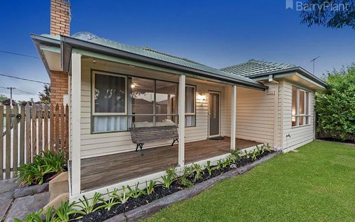 38 Charles St, Newcomb VIC 3219