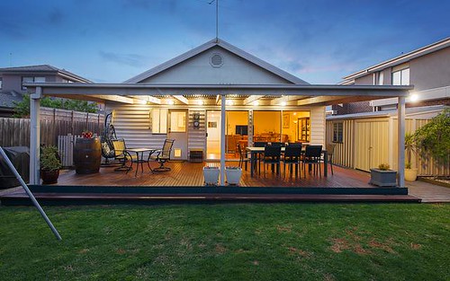 11 Laura St, Clayton South VIC 3169