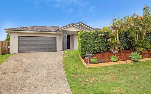 15 Beaumont Crescent, Pacific Pines QLD