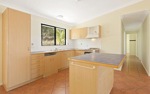 2/12 Duell Rd, Cannonvale QLD 4802