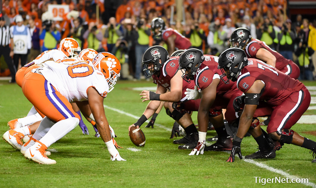 Clemson Football Photo of Dexter Lawrence and South Carolina