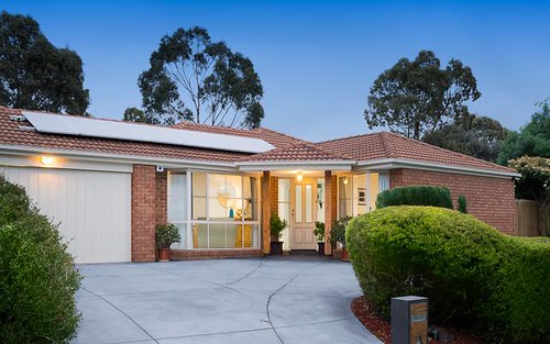 36 Armstrong Dr, Rowville VIC 3178