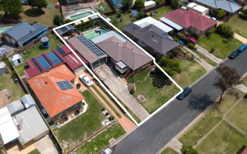 29 Duncansby Cres, St Andrews NSW