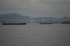 Ships Waiting Their Turn to Enter the Panama Canal • <a style="font-size:0.8em;" href="http://www.flickr.com/photos/28558260@N04/24839278388/" target="_blank">View on Flickr</a>