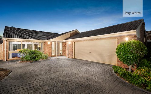 2 Giles Ct, Mill Park VIC 3082