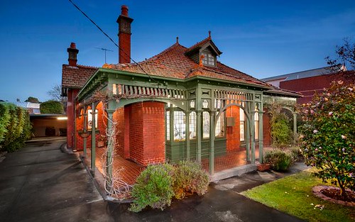 112 Barkers Rd, Hawthorn VIC 3122