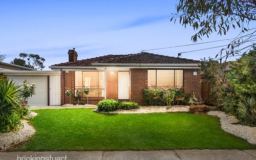 15 Coventry Dr, Werribee VIC 3030