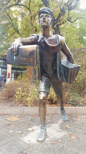 Newspaper Boy Statue., From FlickrPhotos