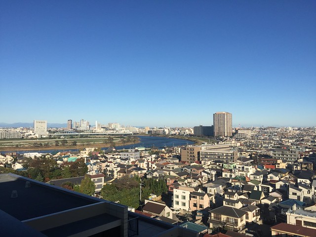 最上階からの多摩川眺望です。
