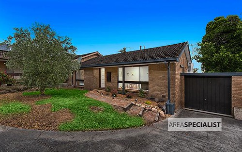2/11 Nithsdale Rd, Noble Park VIC 3174