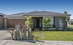2 CLARENCE PLACE, Cranbourne East Vic