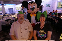 Mickey, Scott and Tracey • <a style="font-size:0.8em;" href="http://www.flickr.com/photos/28558260@N04/26933138599/" target="_blank">View on Flickr</a>