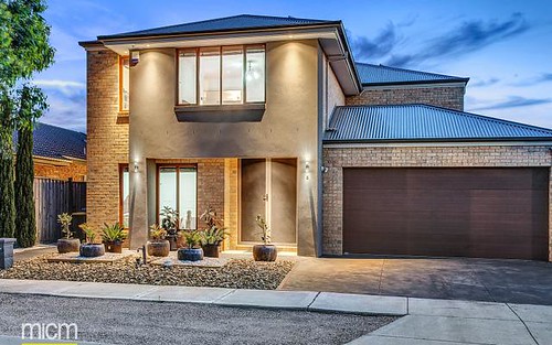 5 Martaban Cr, Point Cook VIC 3030