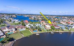 33 Martinique Way, Clear Island Waters QLD